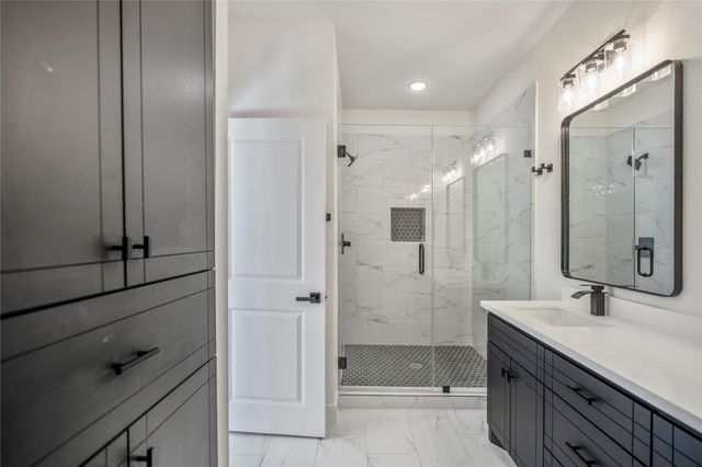 6320 Del Rio Street, Houston, TX 77021