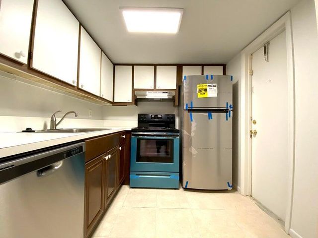 626 NW 13th Street 16, Boca Raton, FL 33486