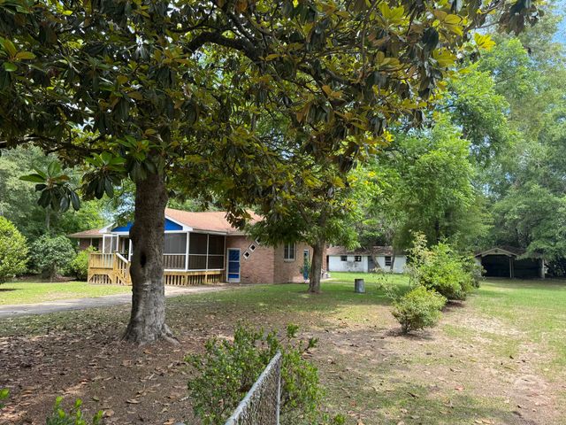 2245 Garrison Street, Sumter, SC 29154
