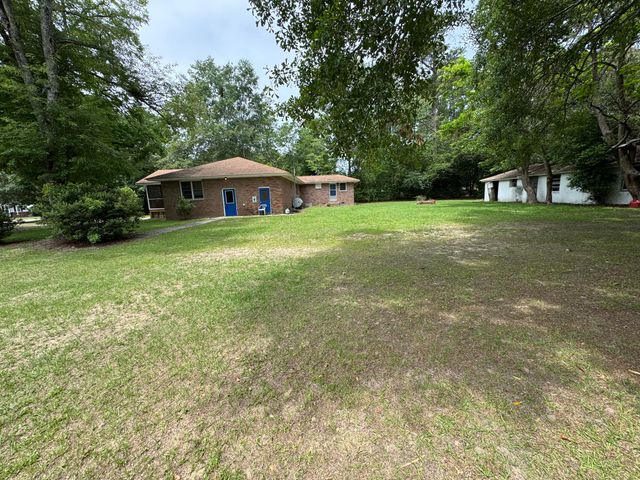 2245 Garrison Street, Sumter, SC 29154