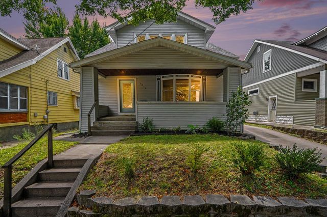 1216 Hovey Street SW, Grand Rapids, MI 49504