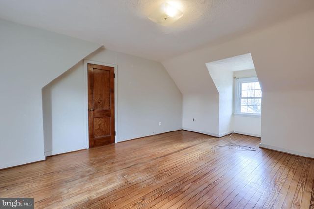 328 W MAPLE ST, Dallastown, PA 17313