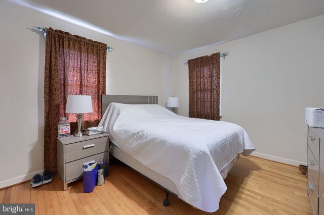328 W MAPLE ST, Dallastown, PA 17313