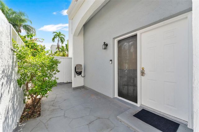 20903 Leeward Court 3111, Aventura, FL 33180