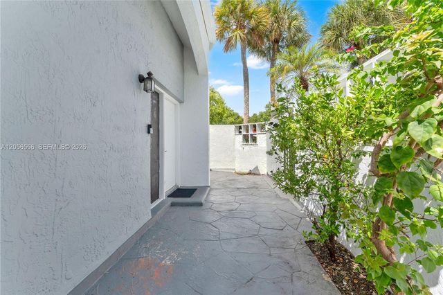 20903 Leeward Court 3111, Aventura, FL 33180