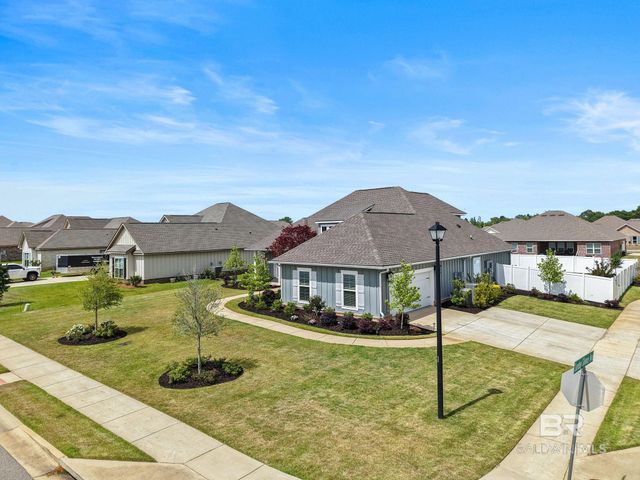 10847 Secretariat Boulevard, Daphne, AL 36526