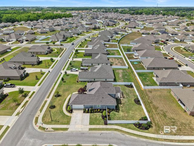 10847 Secretariat Boulevard, Daphne, AL 36526