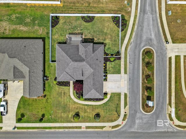 10847 Secretariat Boulevard, Daphne, AL 36526