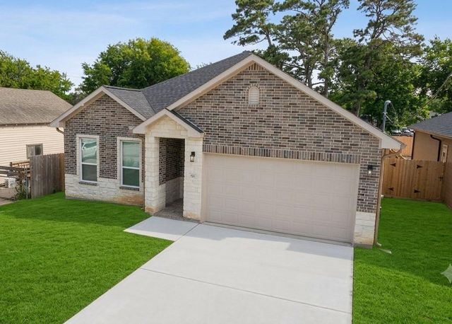 707 S Carroll, La Porte, TX 77571