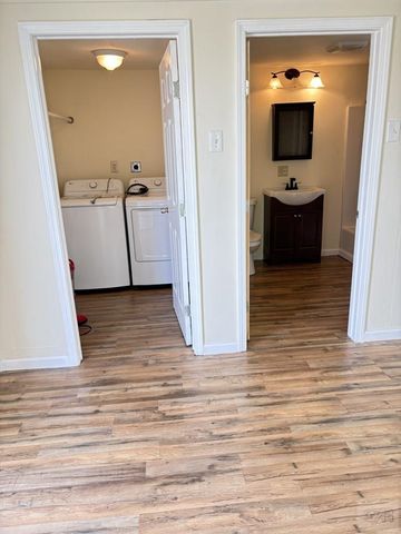 7220 Ave R, Galveston, TX 77551