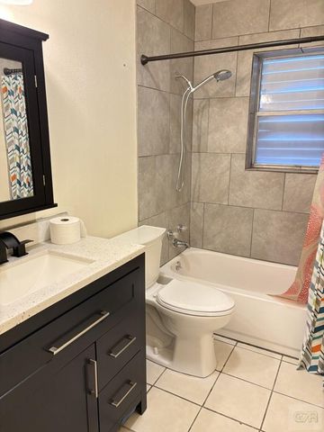 7220 Ave R, Galveston, TX 77551