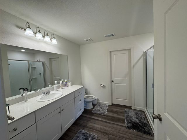 17 Cherryridge Drive, Edgecliff Village, TX 76134