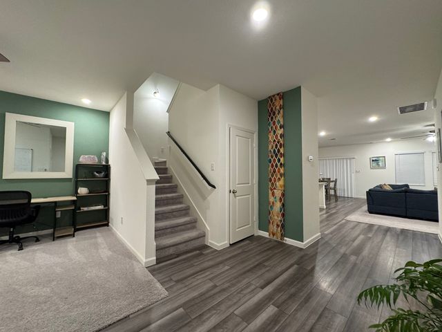 17 Cherryridge Drive, Edgecliff Village, TX 76134