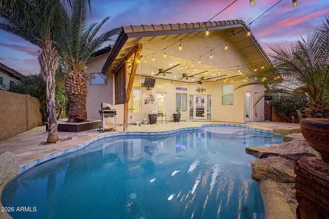 17082 W NORTHAMPTON Road, Surprise, AZ 85374