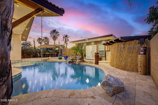 17082 W NORTHAMPTON Road, Surprise, AZ 85374