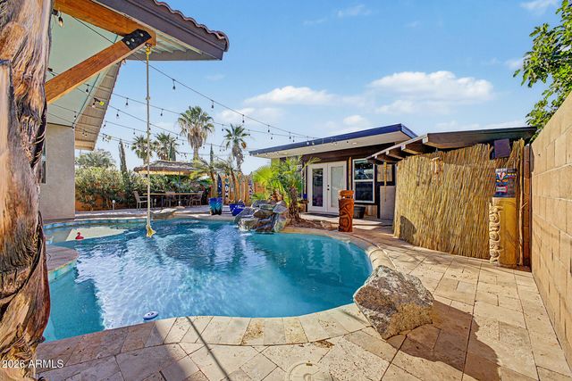 17082 W NORTHAMPTON Road, Surprise, AZ 85374