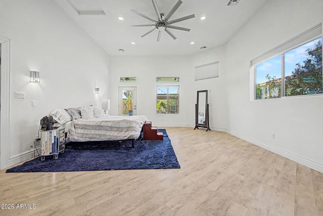 17082 W NORTHAMPTON Road, Surprise, AZ 85374