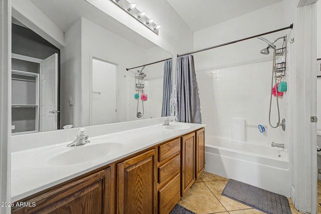 17082 W NORTHAMPTON Road, Surprise, AZ 85374