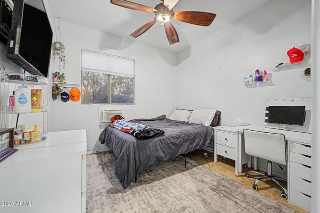17082 W NORTHAMPTON Road, Surprise, AZ 85374