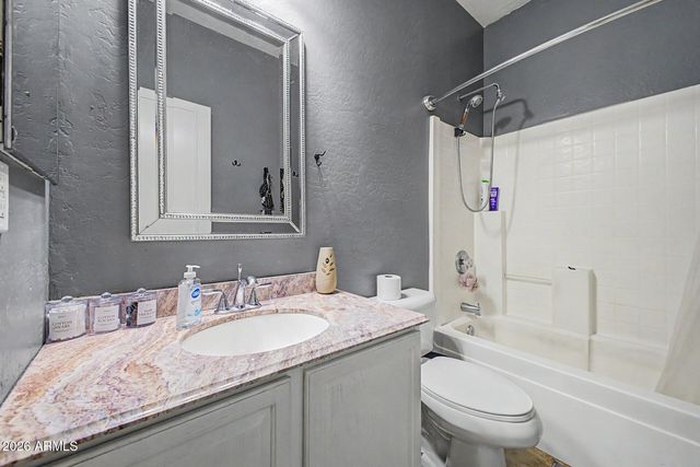 17082 W NORTHAMPTON Road, Surprise, AZ 85374