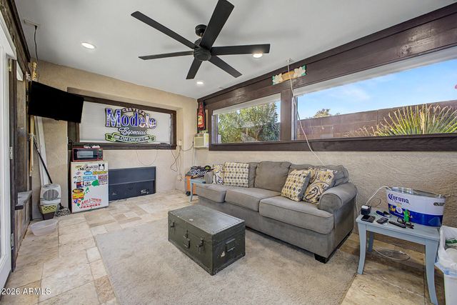 17082 W NORTHAMPTON Road, Surprise, AZ 85374