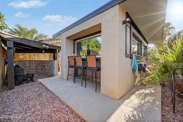 17082 W NORTHAMPTON Road, Surprise, AZ 85374