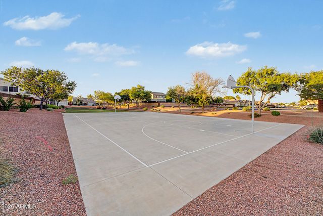 17082 W NORTHAMPTON Road, Surprise, AZ 85374