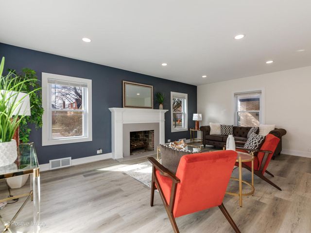 1701 N Sayre Avenue, Chicago, IL 60707