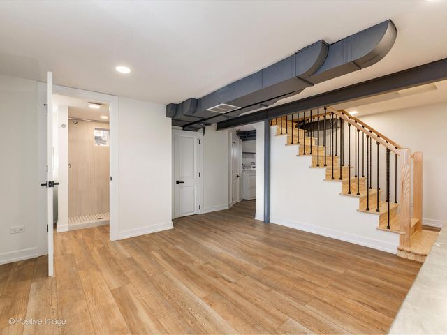 1701 N Sayre Avenue, Chicago, IL 60707