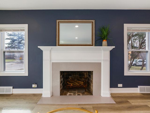 1701 N Sayre Avenue, Chicago, IL 60707