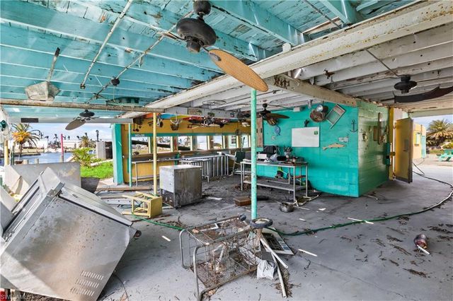 4520 and 4530 Pine Island RD NW, Matlacha, FL 33993