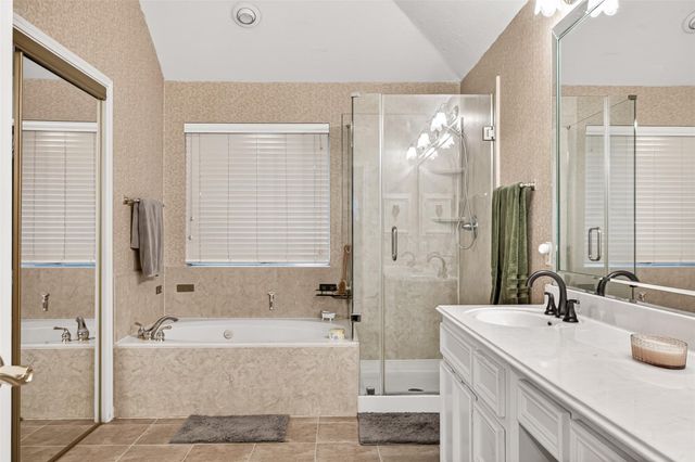 1422 N Yegua River Circle, Sugar Land, TX 77478