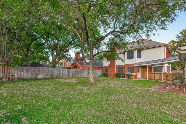 1422 N Yegua River Circle, Sugar Land, TX 77478