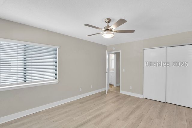 90 Gloucester Rd Apt 1102, Hilton Head Island, SC 29928