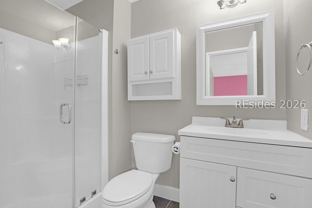 90 Gloucester Rd Apt 1102, Hilton Head Island, SC 29928