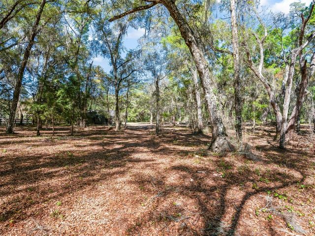 68 LAKE VIEW DRIVE E, Ocala, FL 34482