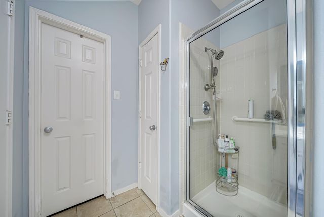 4703 Park Trail Lane, Pasadena, TX 77505