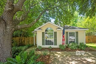 815 Crystal Wells Court, Fairhope, AL 36532