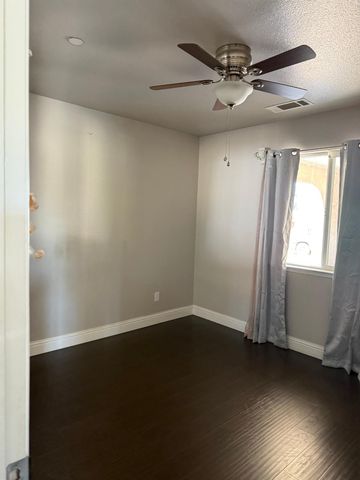 6731 River Rd, Oakdale, CA 95361