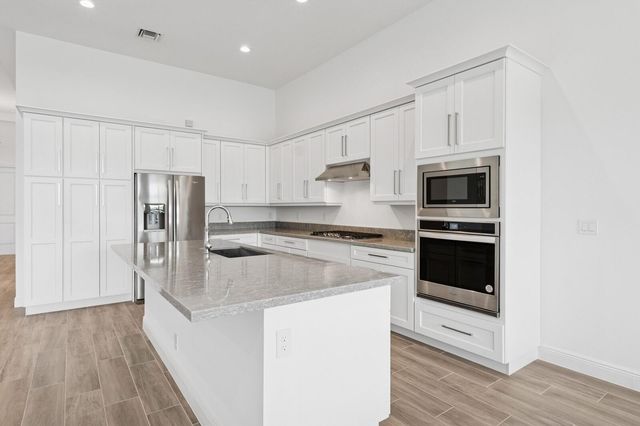 9998 N Regency Way 0, Palm Beach Gardens, FL 33412