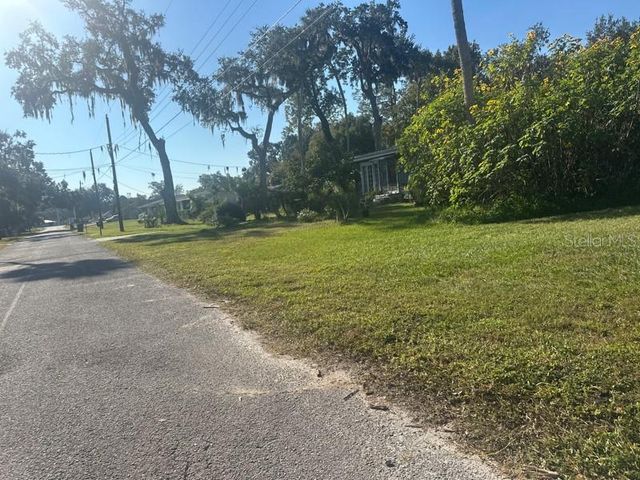 1148 BUENA VISTA DRIVE, Daytona Beach, FL 32117