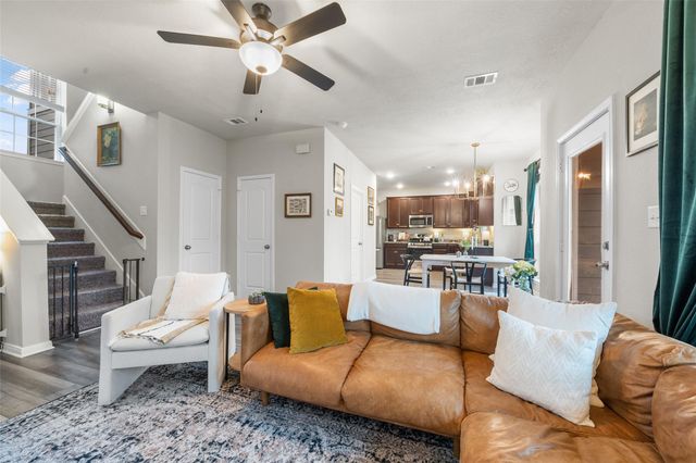 159 Worley Way, Huntsville, TX 77320