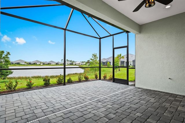 10112 LAKE WALES CIRCLE, Sarasota, FL 34241