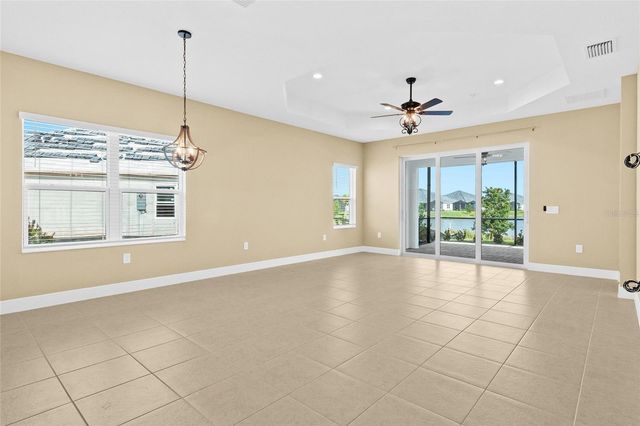 10112 LAKE WALES CIRCLE, Sarasota, FL 34241