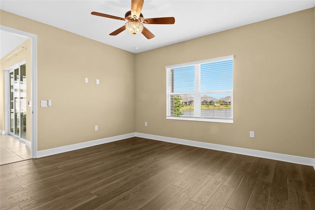 10112 LAKE WALES CIRCLE, Sarasota, FL 34241