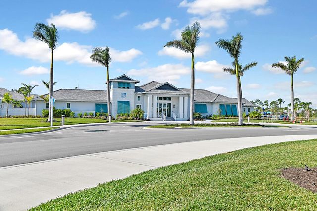 10112 LAKE WALES CIRCLE, Sarasota, FL 34241