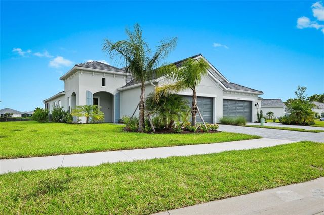 10112 LAKE WALES CIRCLE, Sarasota, FL 34241