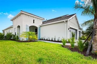 10112 LAKE WALES CIRCLE, Sarasota, FL 34241