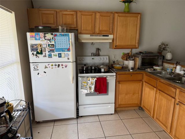 21 SLUMBER PATH, Palm Coast, FL 32164