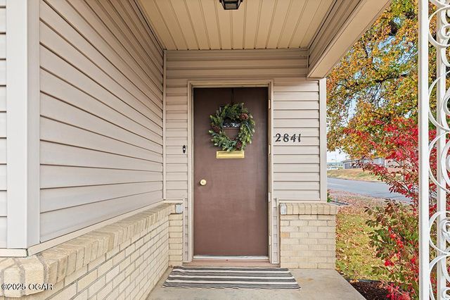 2841 E 14th Street, Joplin, MO 64801